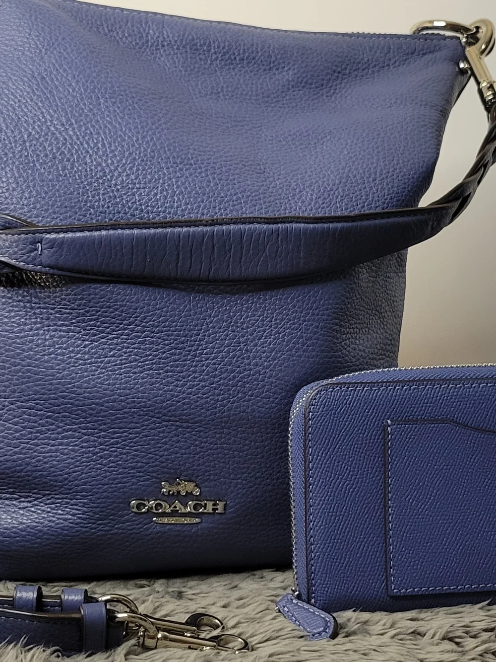 Coach classic shoulder
